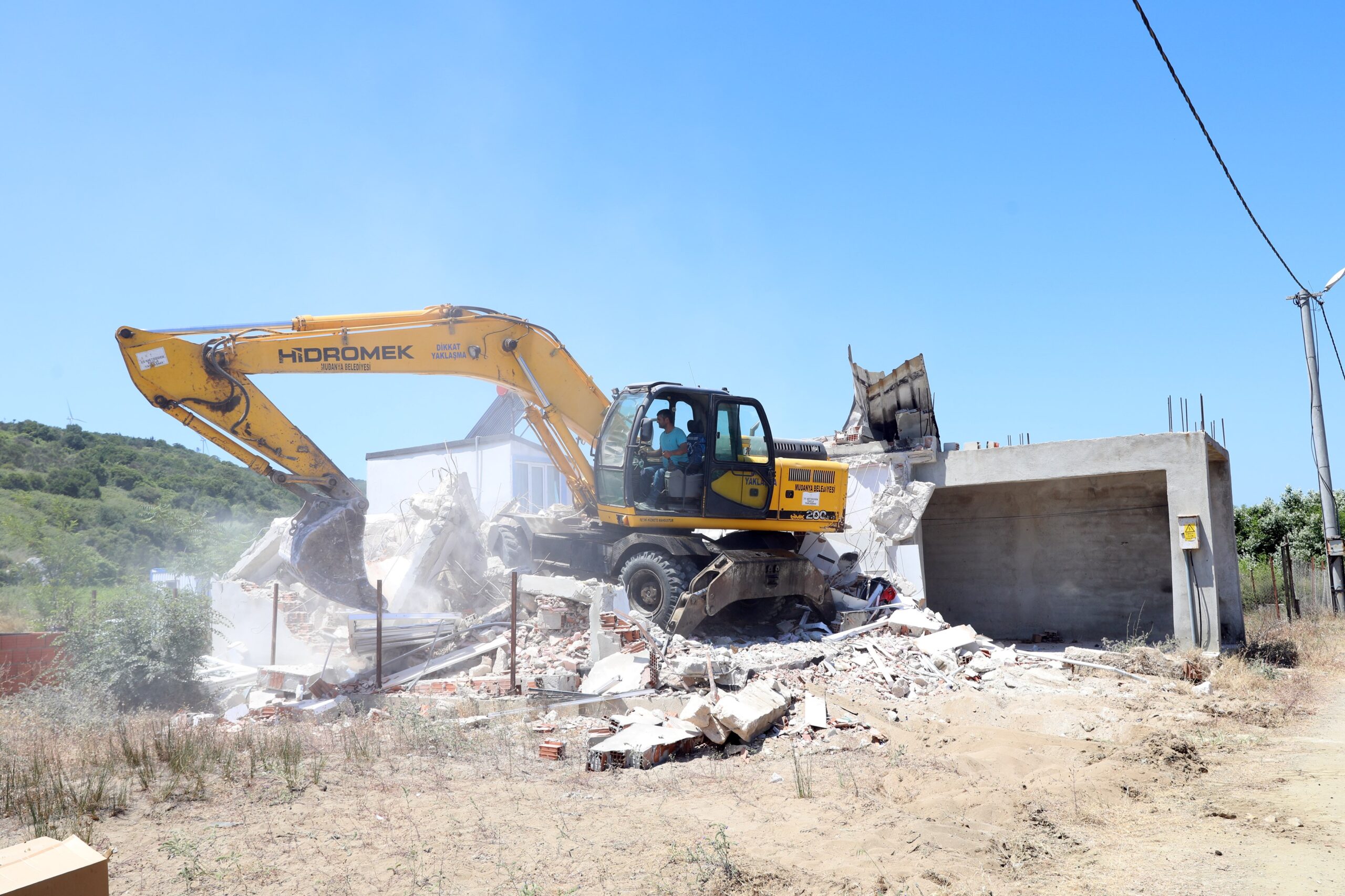 Mudanya Belediyesi’nden Kaçak Yapılarla İlgili Net Mesaj: 2 Bin Yapı İçin Yıkım Süreci Başladı